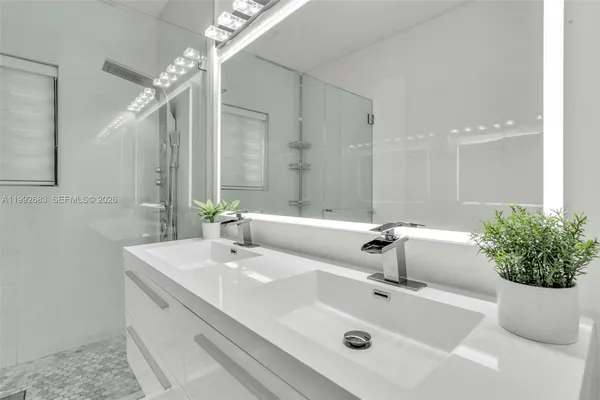 $1,200,000 | 21301 Southwest 132nd Court, Miami, FL 33186
