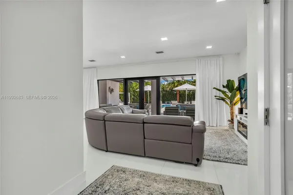$1,200,000 | 21301 Southwest 132nd Court, Miami, FL 33186