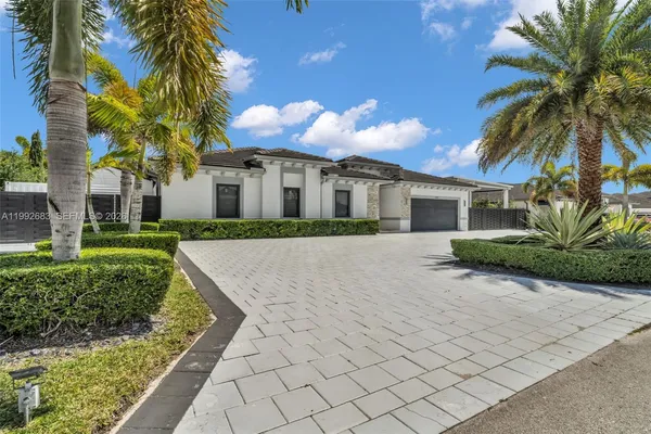 $1,200,000 | 21301 Southwest 132nd Court, Miami, FL 33186
