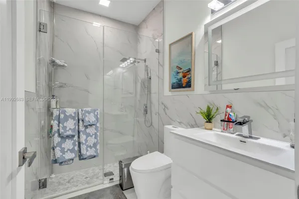 $1,200,000 | 21301 Southwest 132nd Court, Miami, FL 33186