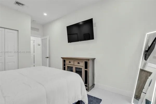 $1,200,000 | 21301 Southwest 132nd Court, Miami, FL 33186
