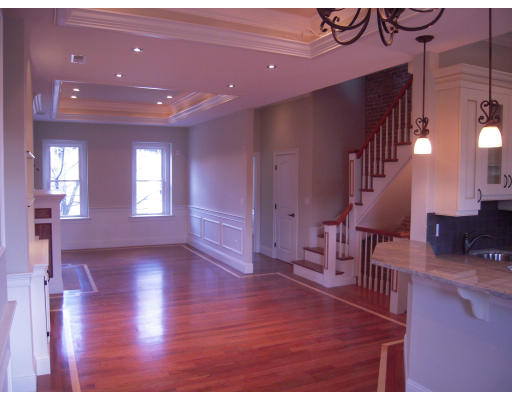 297 K Street, Unit 2 Boston, MA 02127 - Photo 3 of 30