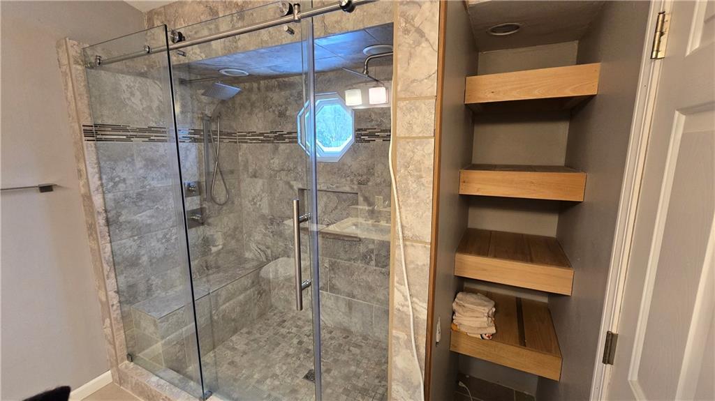 243 Augusta Street Pittsburgh, PA 15211 - Photo 20 of 43