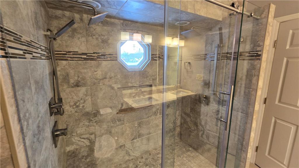 243 Augusta Street Pittsburgh, PA 15211 - Photo 22 of 43