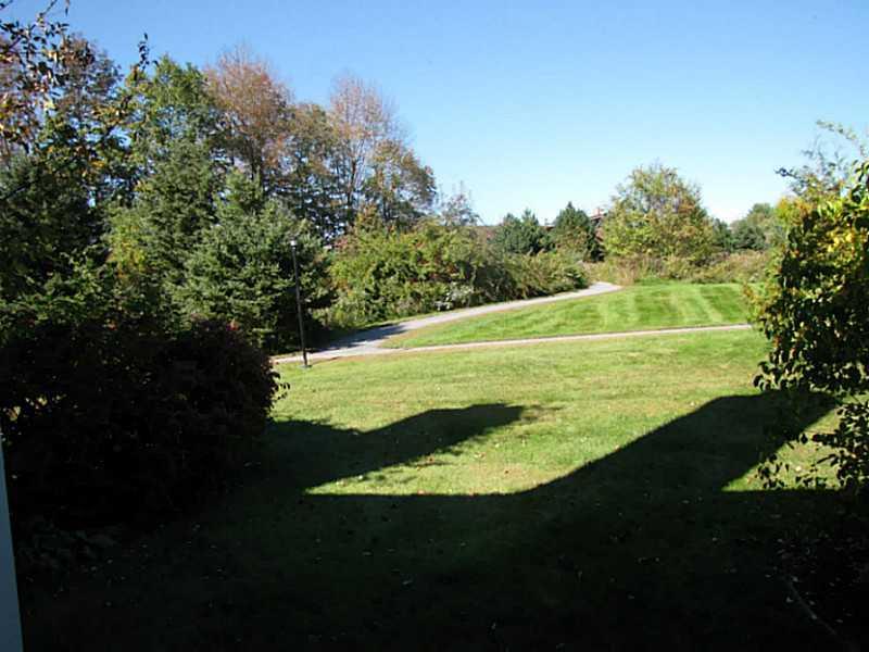 27 Winterberry Court, Unit 27 Cumberland, ME 04021 - Photo 31 of 35 Yard/Garden.