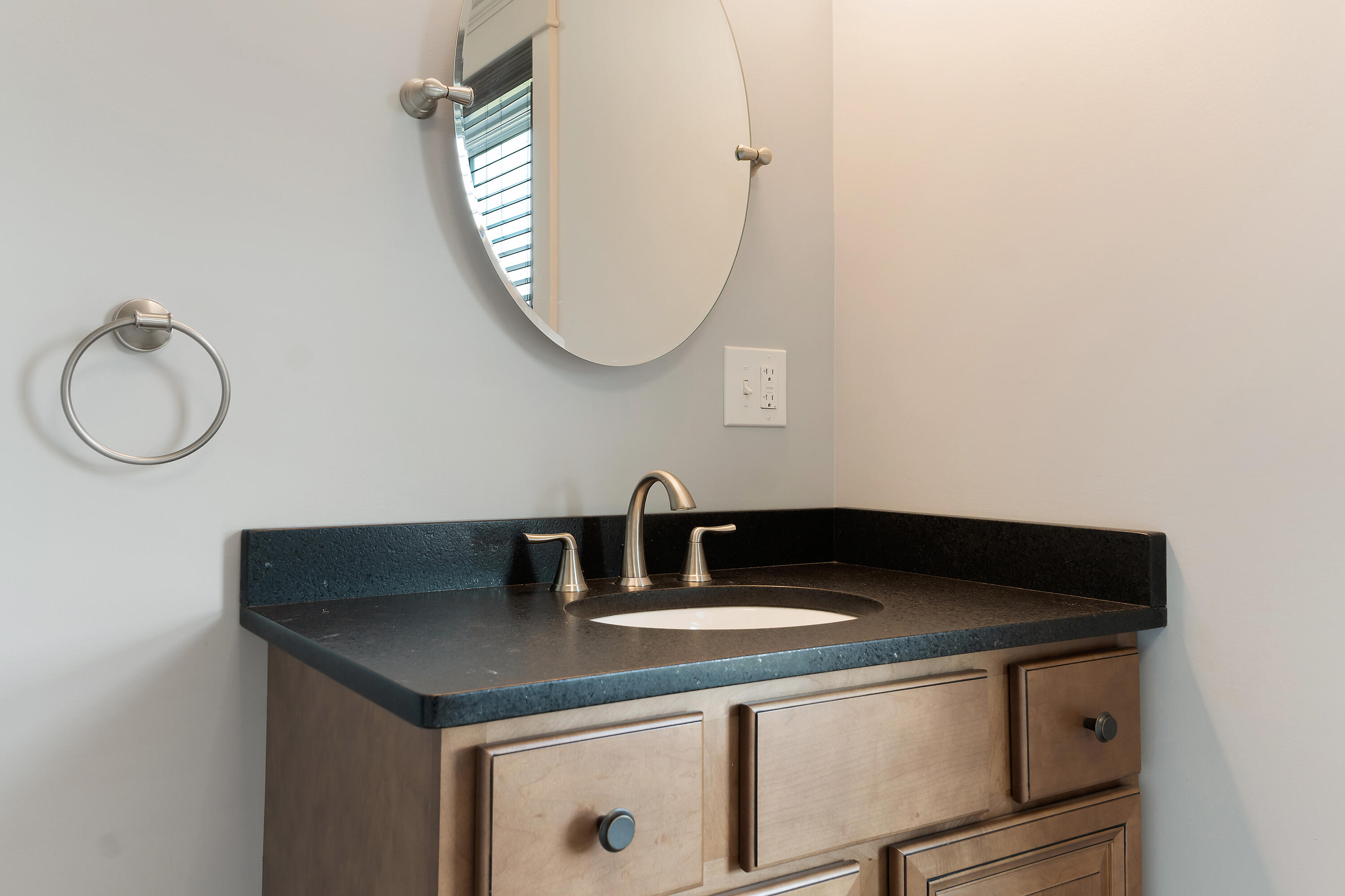 107 Mountain View Drive Auburn, ME 04210 - Photo 45 of 78 107 Mountain View Dr_160