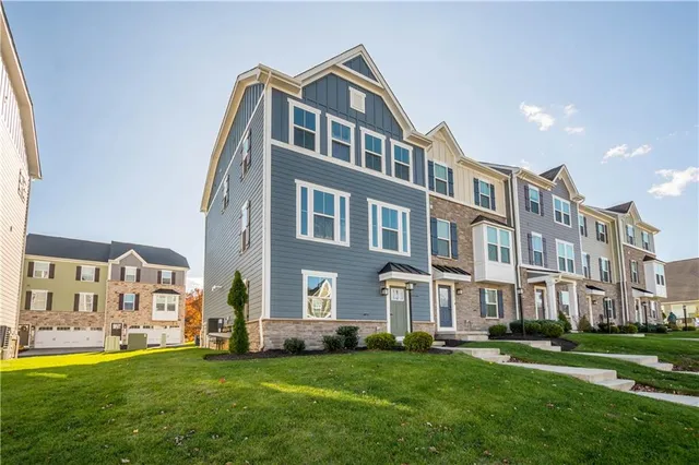 $440,000 | 4108 Spruce Road, Gibsonia, PA 15044