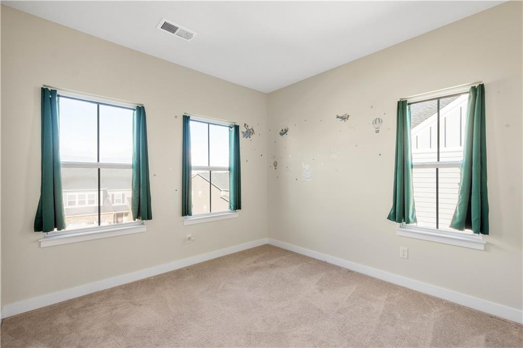 4108 Spruce Road Gibsonia, PA 15044 - Photo 26 of 45 an empty room with windows