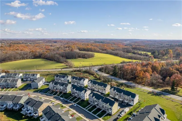 $440,000 | 4108 Spruce Road, Gibsonia, PA 15044