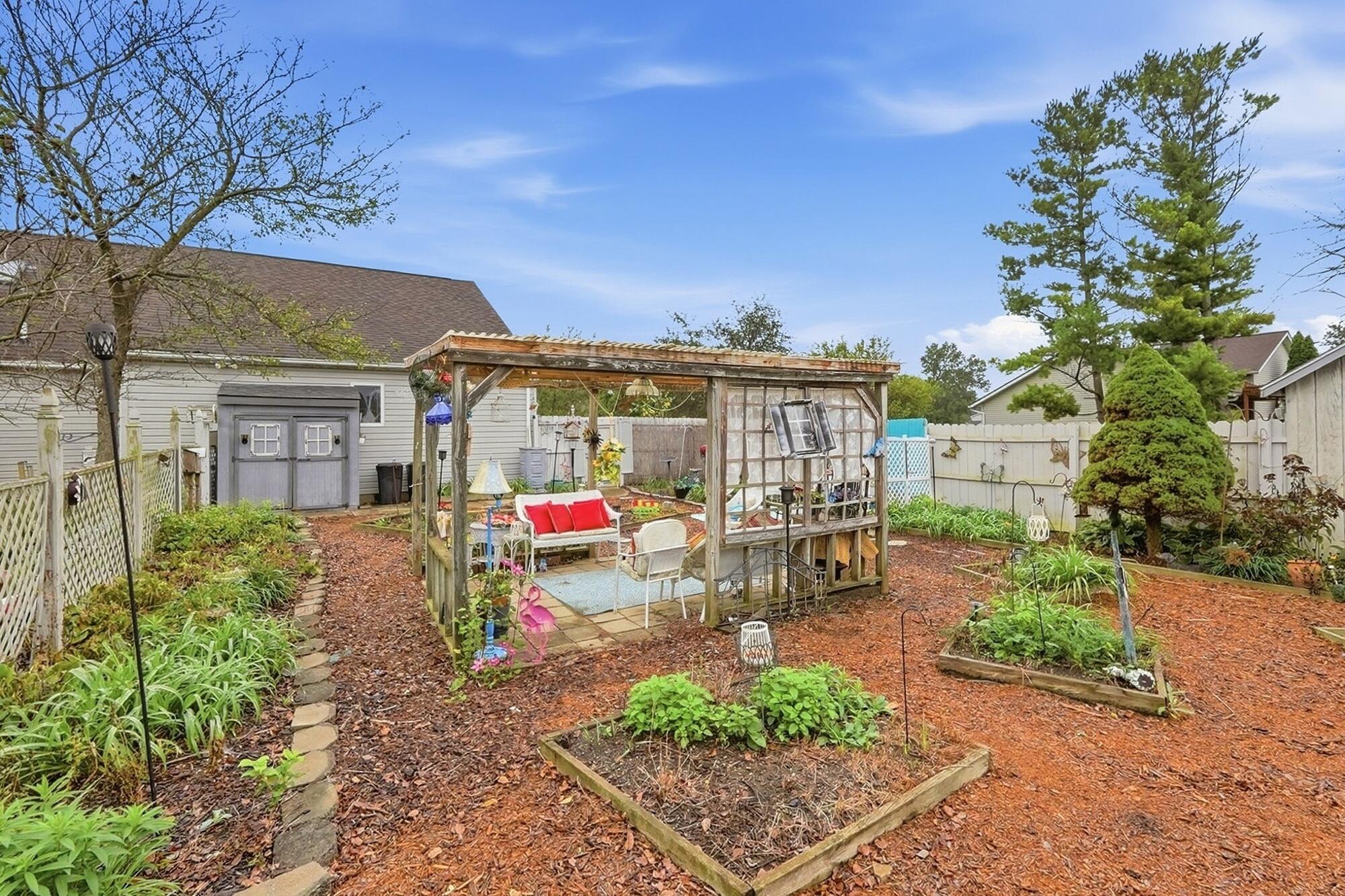 2881 Deer Run Road Springfield, OH 45504 - Photo 45 of 52 222