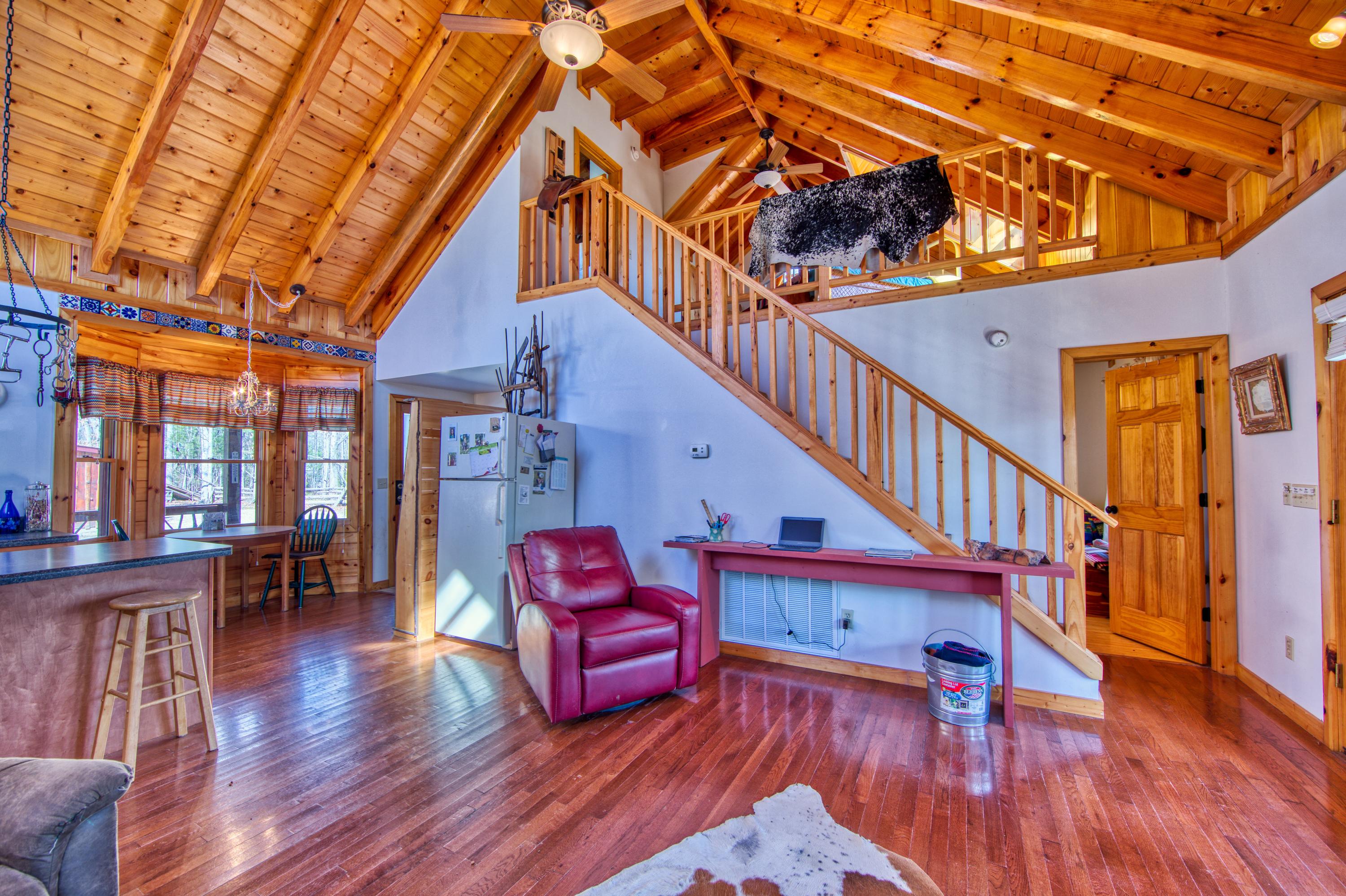 31 Bluff View Road Allardt, TN 38504 - Photo 8 of 39 EK3A5456