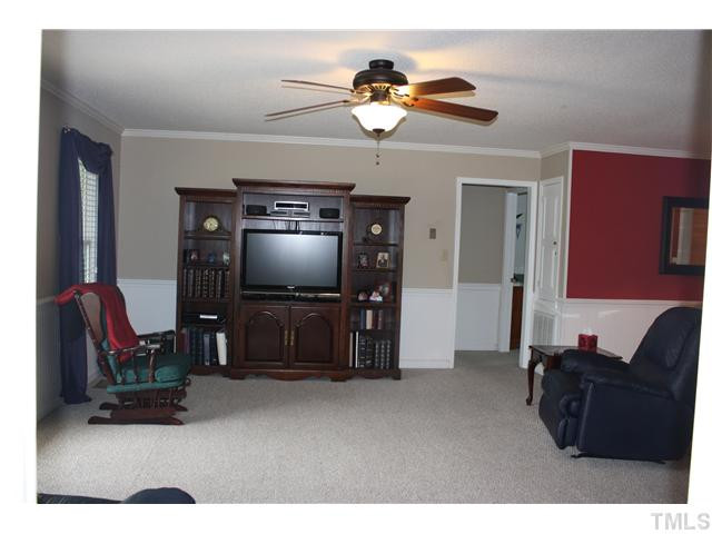 7460 Brogden Road Smithfield, NC 27577 - Photo 3 of 12 LARGE FAMILY ROOM WITH OPEN FLOOR PLA
