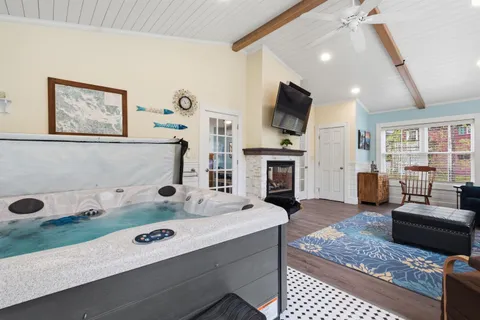 $699,000 | 34 Mountain View Drive, Moultonborough, NH 03254