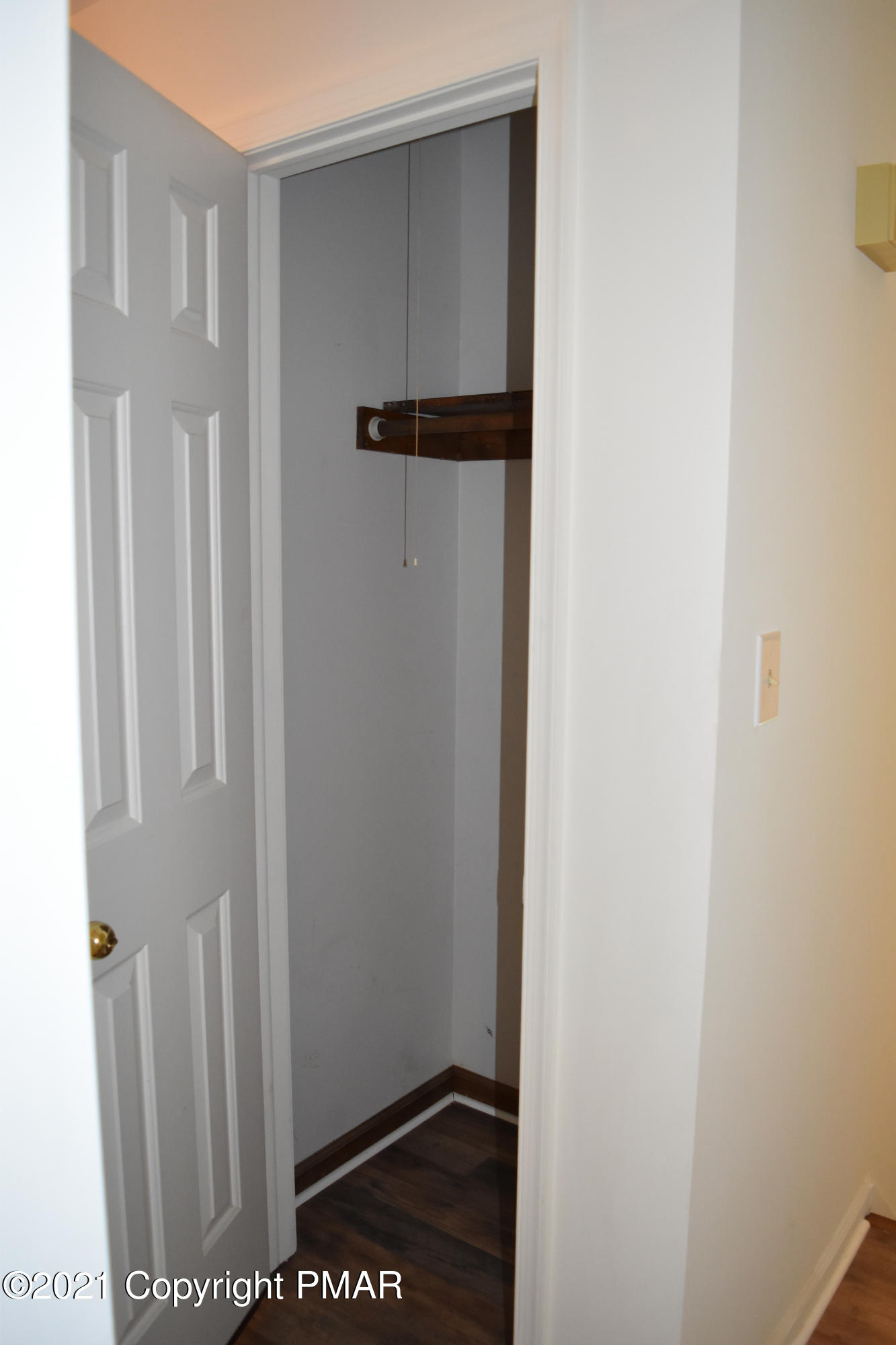 606 Rimrock Road Bartonsville, PA 18321 - Photo 14 of 68 Coat Closet