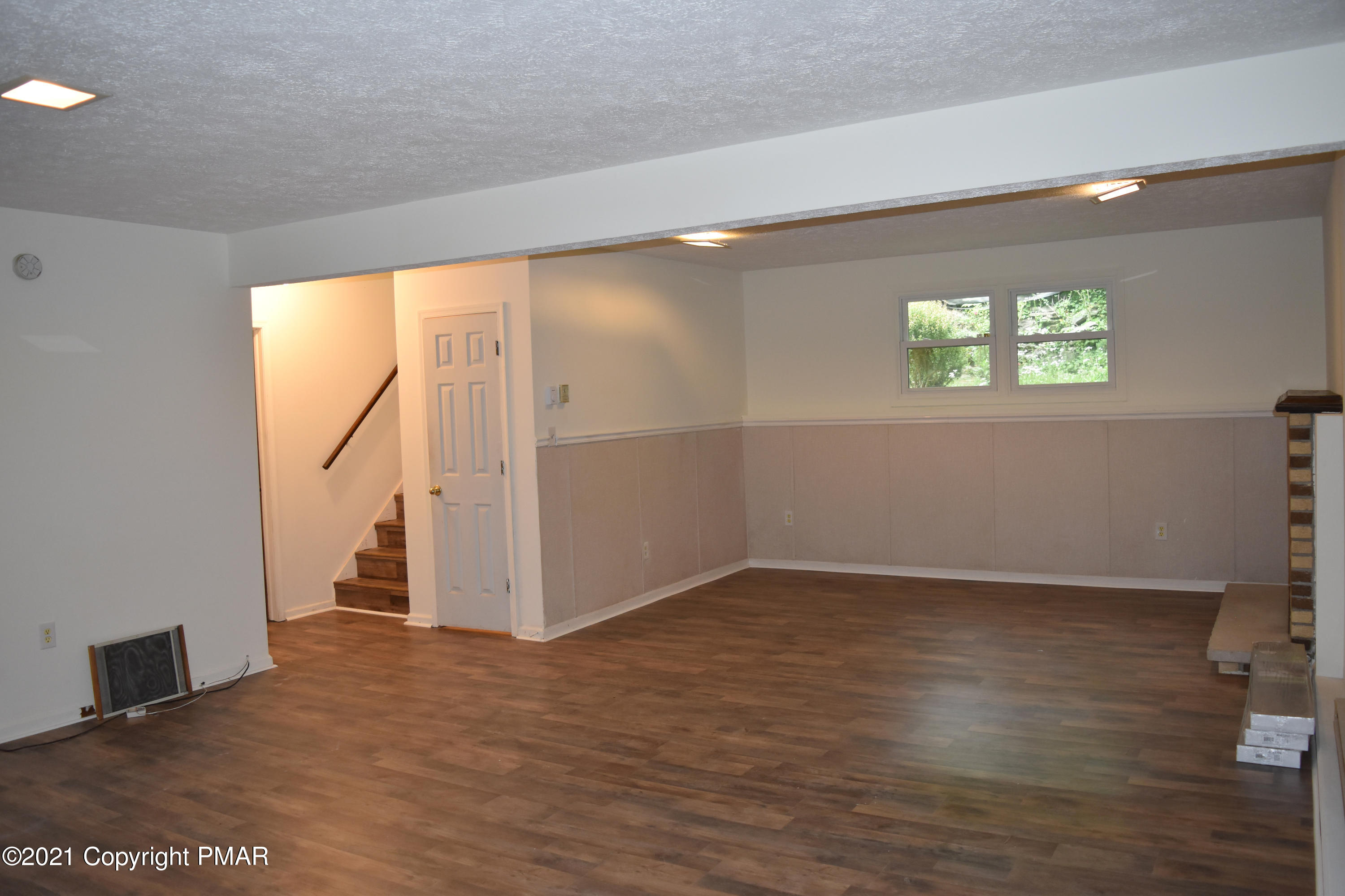 606 Rimrock Road Bartonsville, PA 18321 - Photo 31 of 68 Family Room (2)