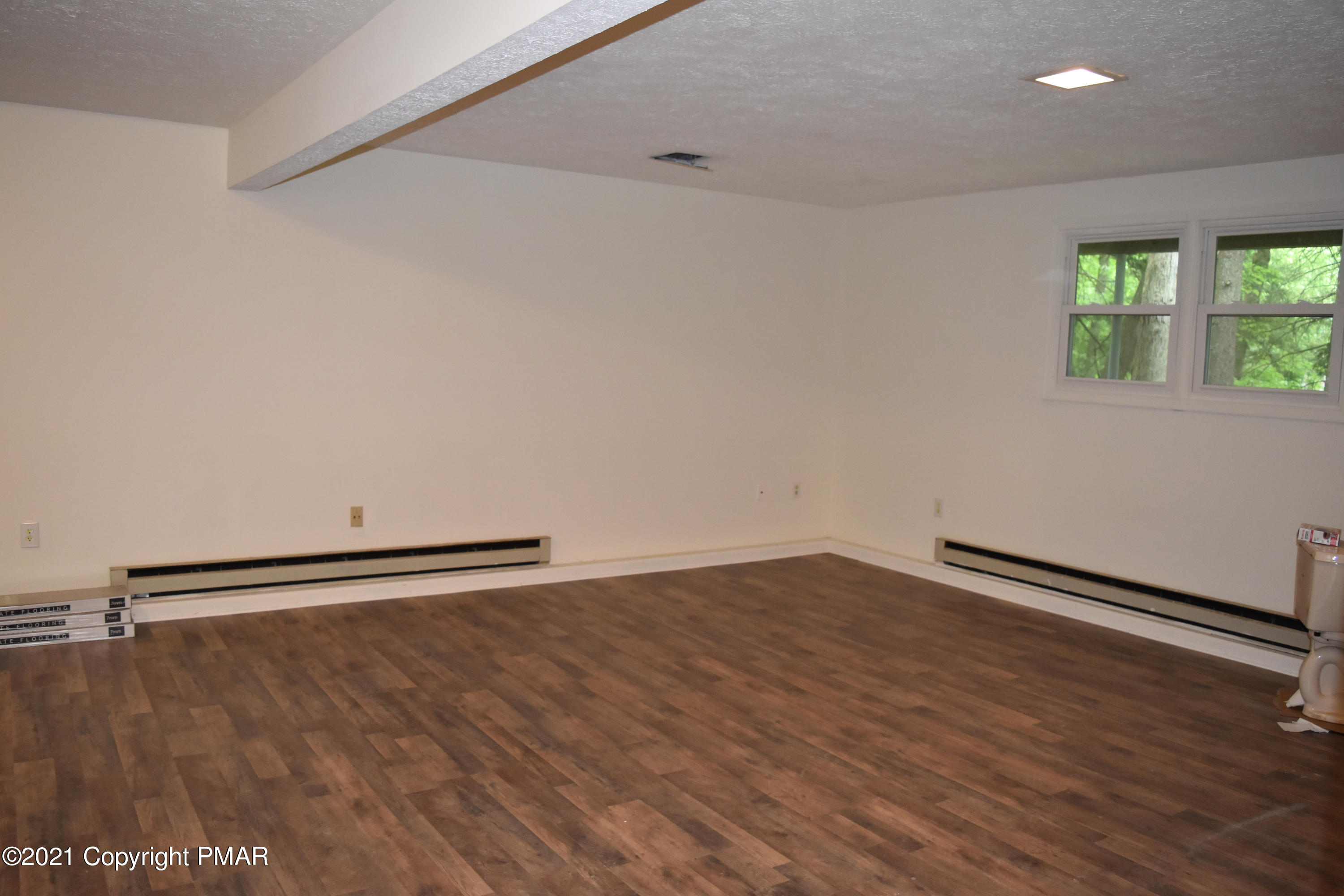 606 Rimrock Road Bartonsville, PA 18321 - Photo 33 of 68 Family Room