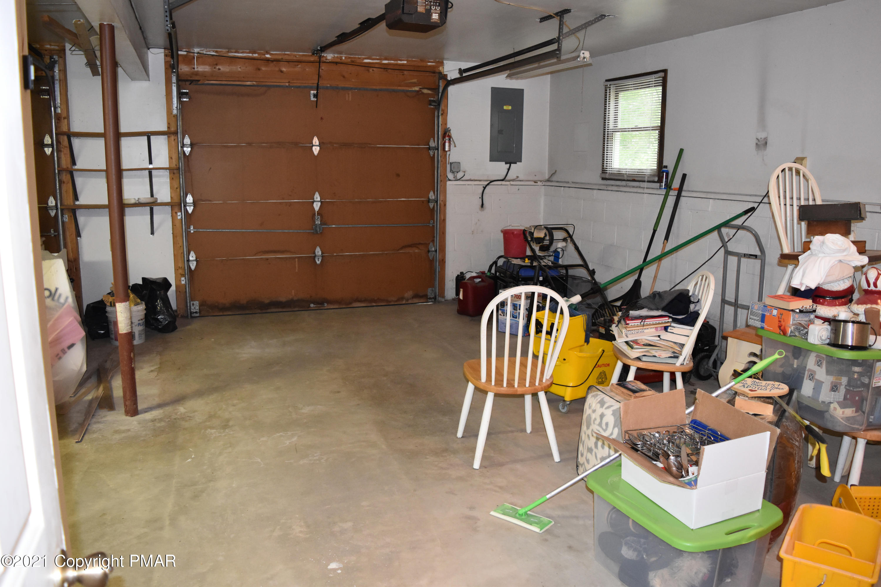 606 Rimrock Road Bartonsville, PA 18321 - Photo 39 of 68 Garage