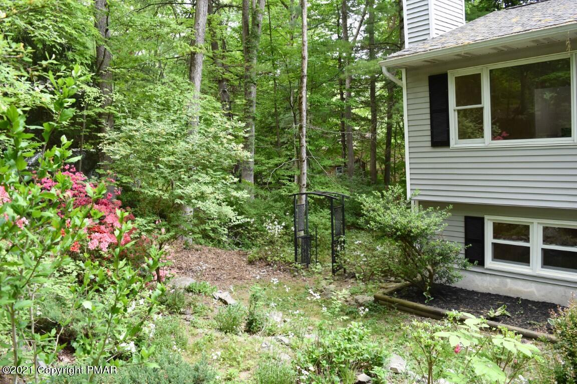 606 Rimrock Road Bartonsville, PA 18321 - Photo 60 of 68 Left Side of Property