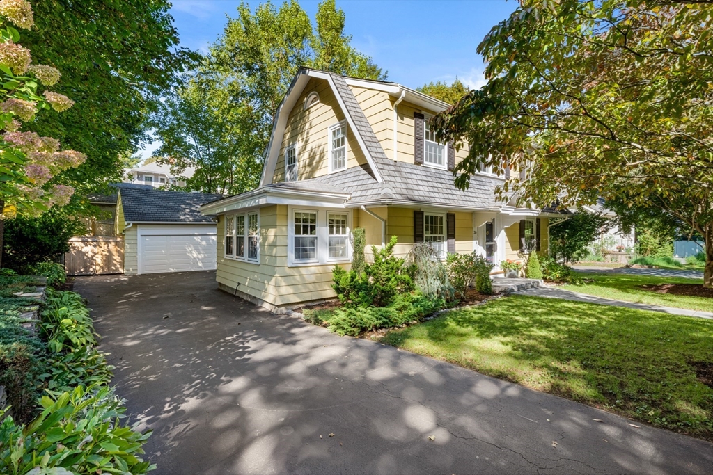 30 Ridge Road Milton, MA 02186 - Photo 28 of 33 a view of a yard in front of house