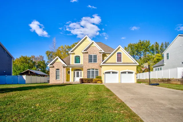 $849,900 | 7409 MItchell Court, South Haven, MI 49090