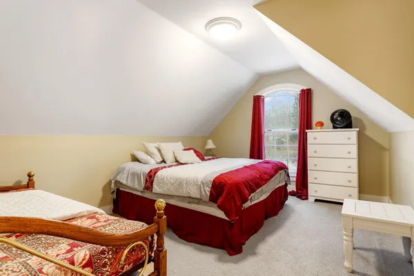 $799,900 | 7409 MItchell Court, South Haven, MI 49090