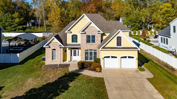 $799,900 | 7409 MItchell Court, South Haven, MI 49090