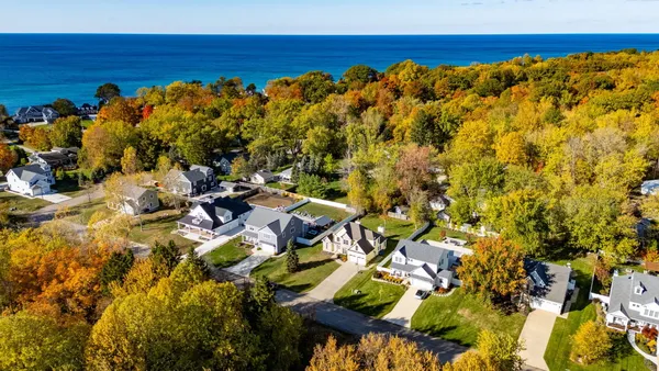 $799,900 | 7409 MItchell Court, South Haven, MI 49090