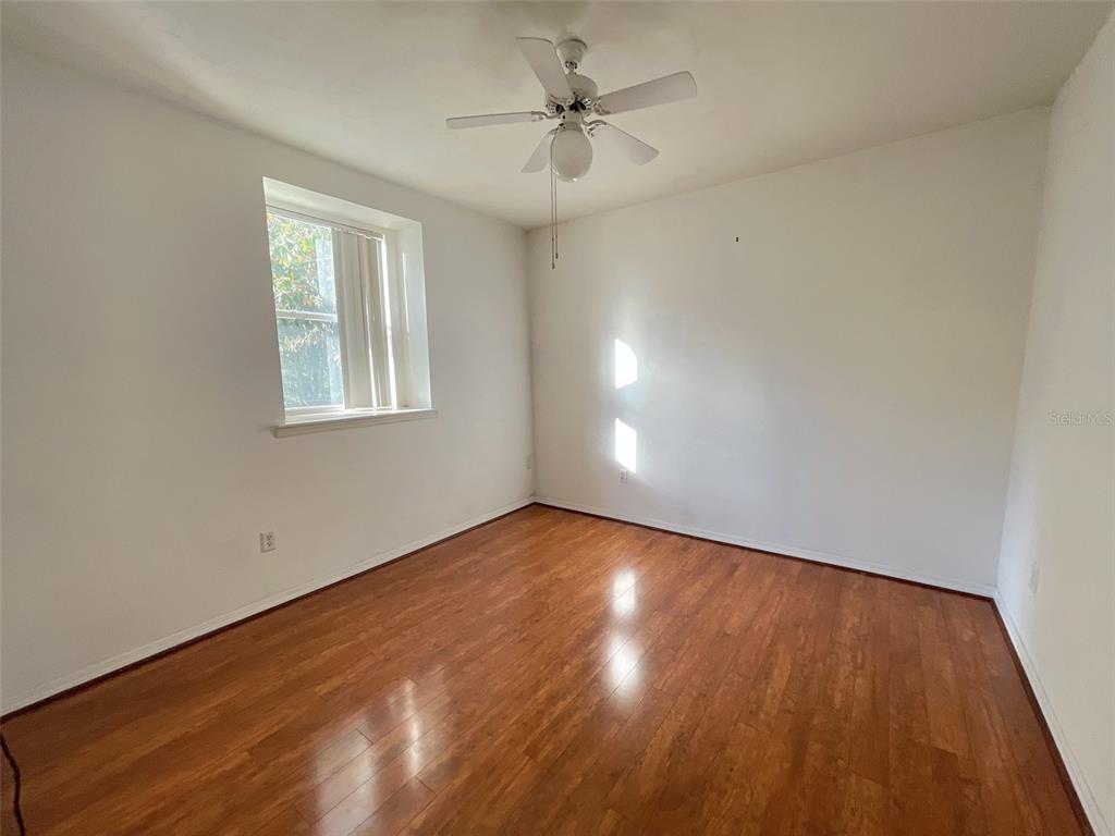 4700 Southwest Archer Road, Unit D30 Gainesville, FL 32608 - Photo 11 of 21