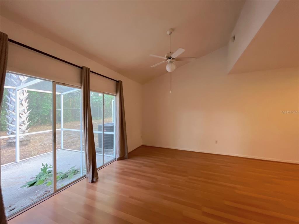 4700 Southwest Archer Road, Unit D30 Gainesville, FL 32608 - Photo 12 of 21