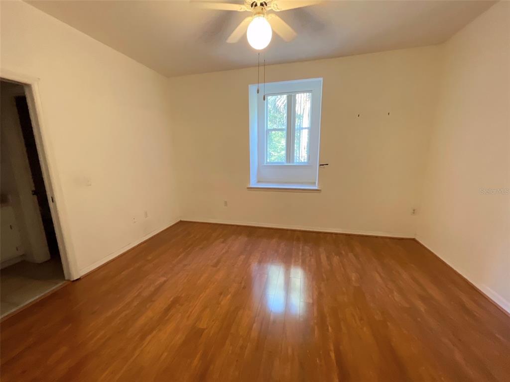4700 Southwest Archer Road, Unit D30 Gainesville, FL 32608 - Photo 14 of 21