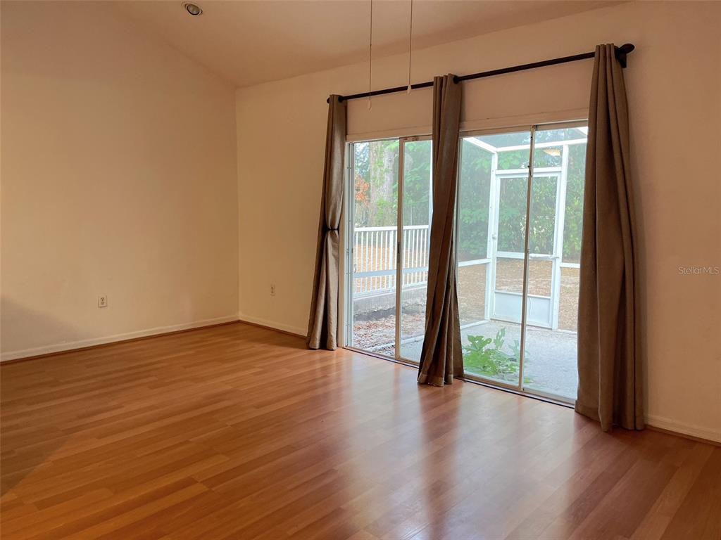 4700 Southwest Archer Road, Unit D30 Gainesville, FL 32608 - Photo 8 of 21