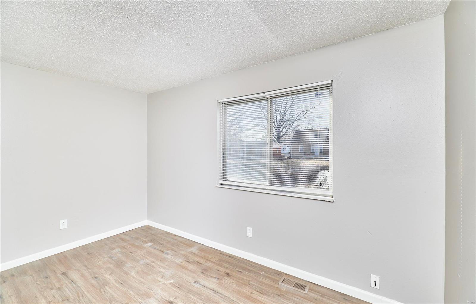 1122 Rio Street St. Louis, MO 63138 - Photo 19 of 31 Gallery Image 19