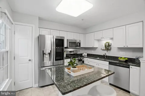 $449,000 | 2512 Summers Ridge Drive, Odenton, MD 21113