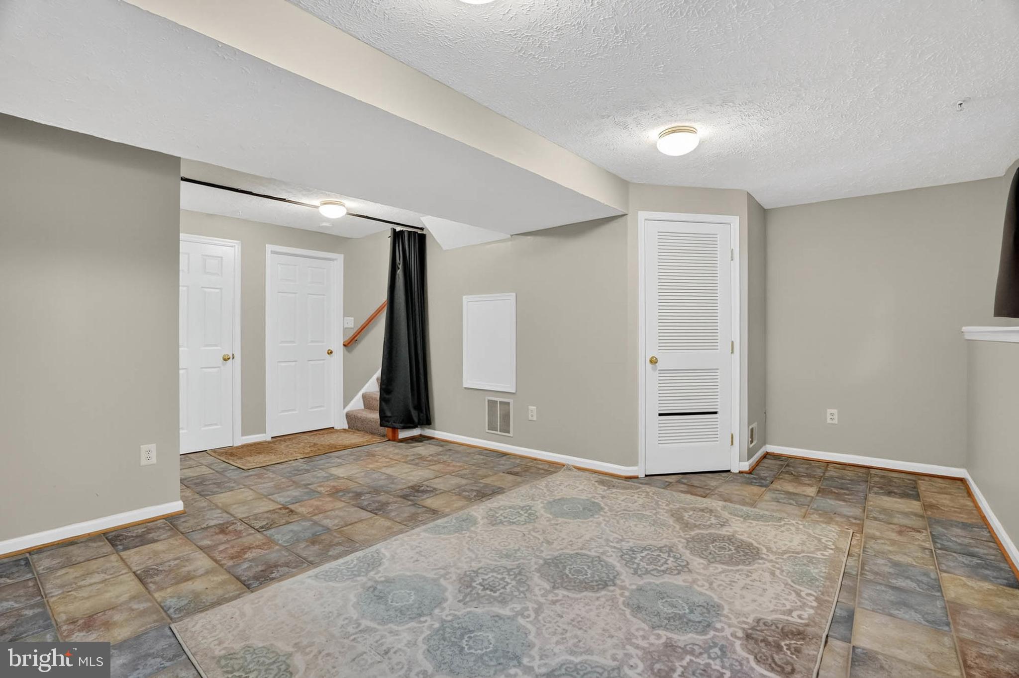 2512 Summers Ridge Drive Odenton, MD 21113 - Photo 30 of 37 a view of an empty room