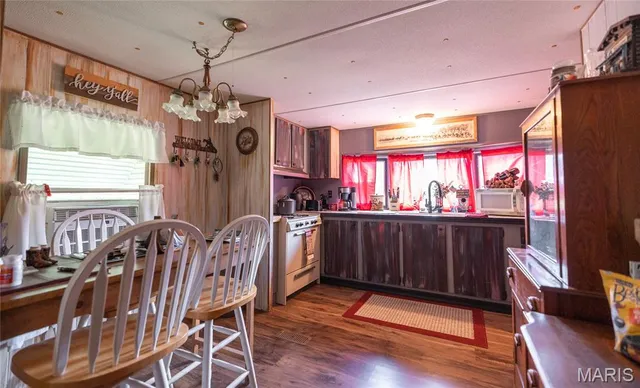 $749,999 | 1039 Highway NN, Ironton, MO 63650