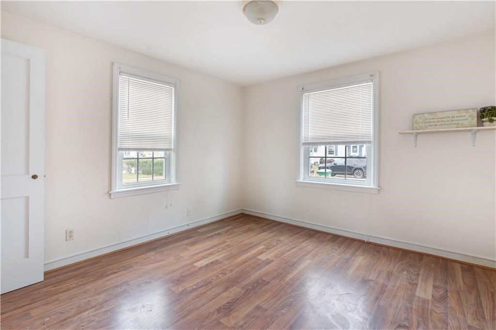 40 Haverford Road Warwick, RI 02886 - Photo 12 of 16 Gallery Image 12