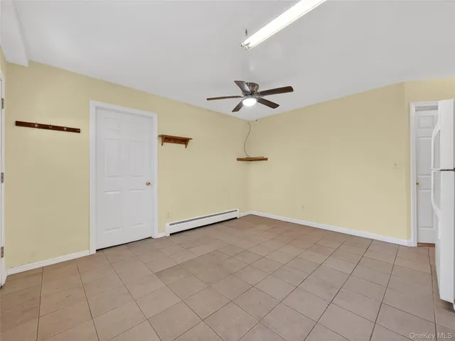 $2,450 | 37 Carnation Drive, Nanuet, NY 10954