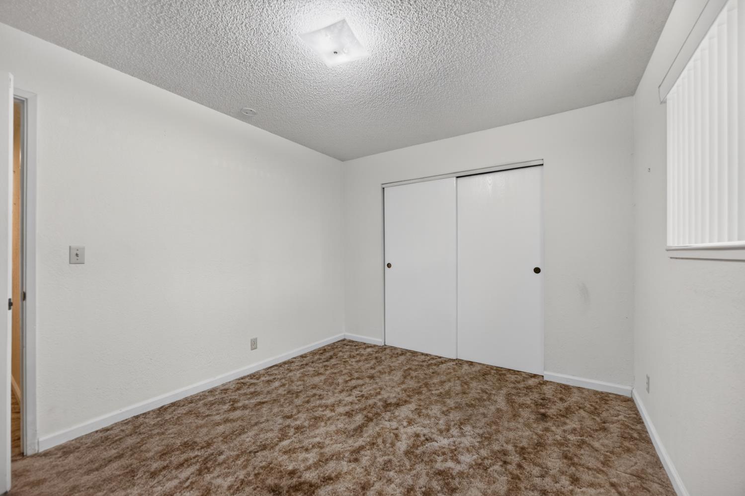 5201 Shereen Court Sacramento, CA 95841 - Photo 25 of 69