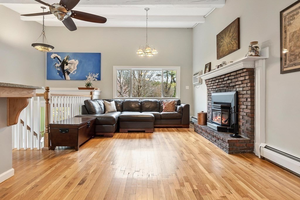 12 Woodholm Road Manchester, MA 01944 - Photo 6 of 41 Gallery Image 6