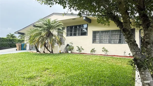$3,500 | 10751 Southwest 48th Street, Davie, FL 33328