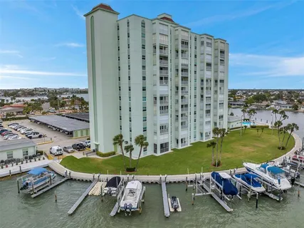 $385,000 | 400 64th Avenue, Unit 907 St, Pete Beach, FL 33706