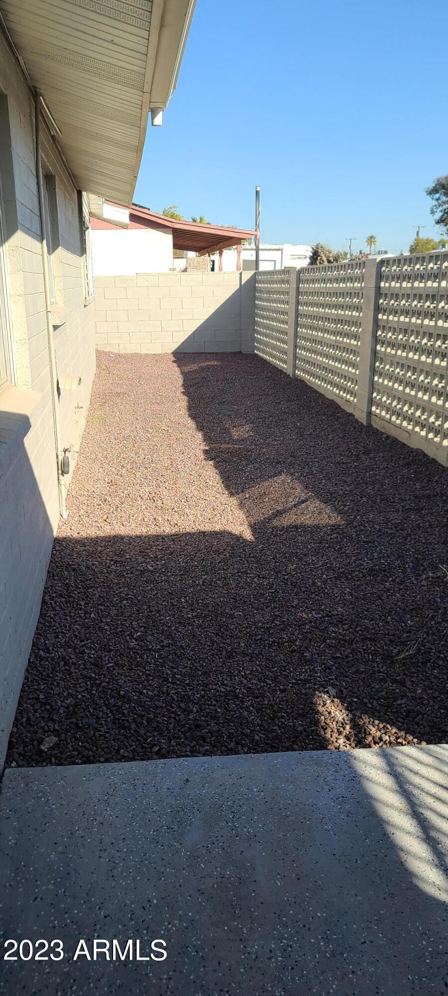 6114 West Cheery Lynn Road Phoenix, AZ 85033 - Photo 18 of 19 20221223_135735
