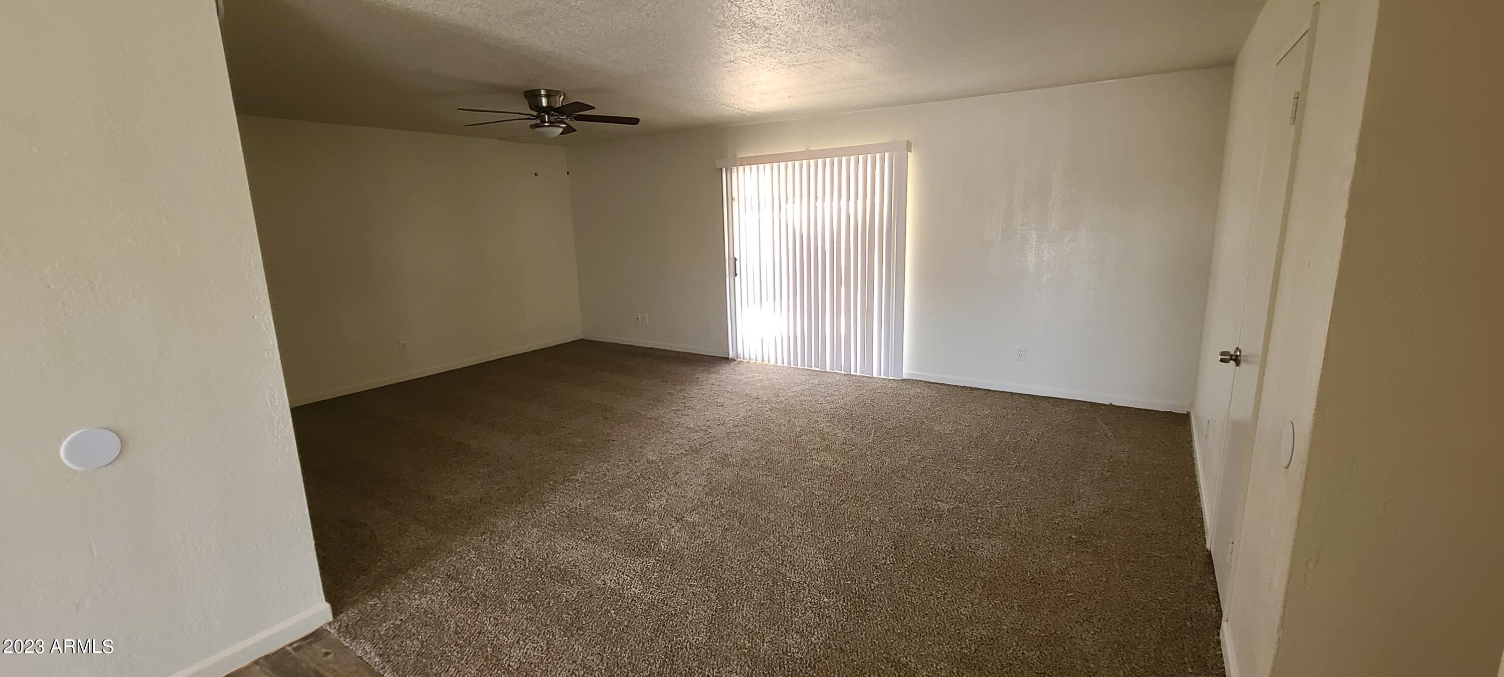 6114 West Cheery Lynn Road Phoenix, AZ 85033 - Photo 6 of 19 20221223_135831