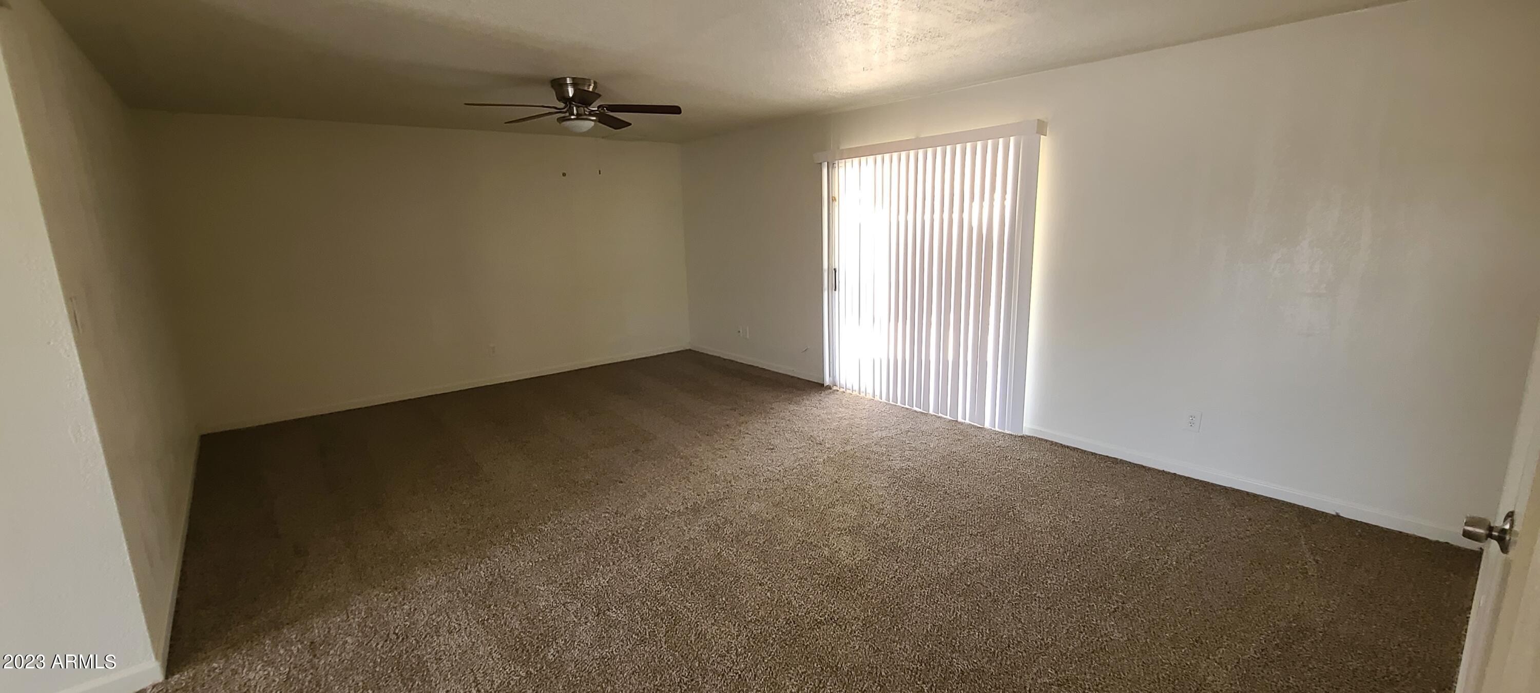 6114 West Cheery Lynn Road Phoenix, AZ 85033 - Photo 7 of 19 20221223_135842