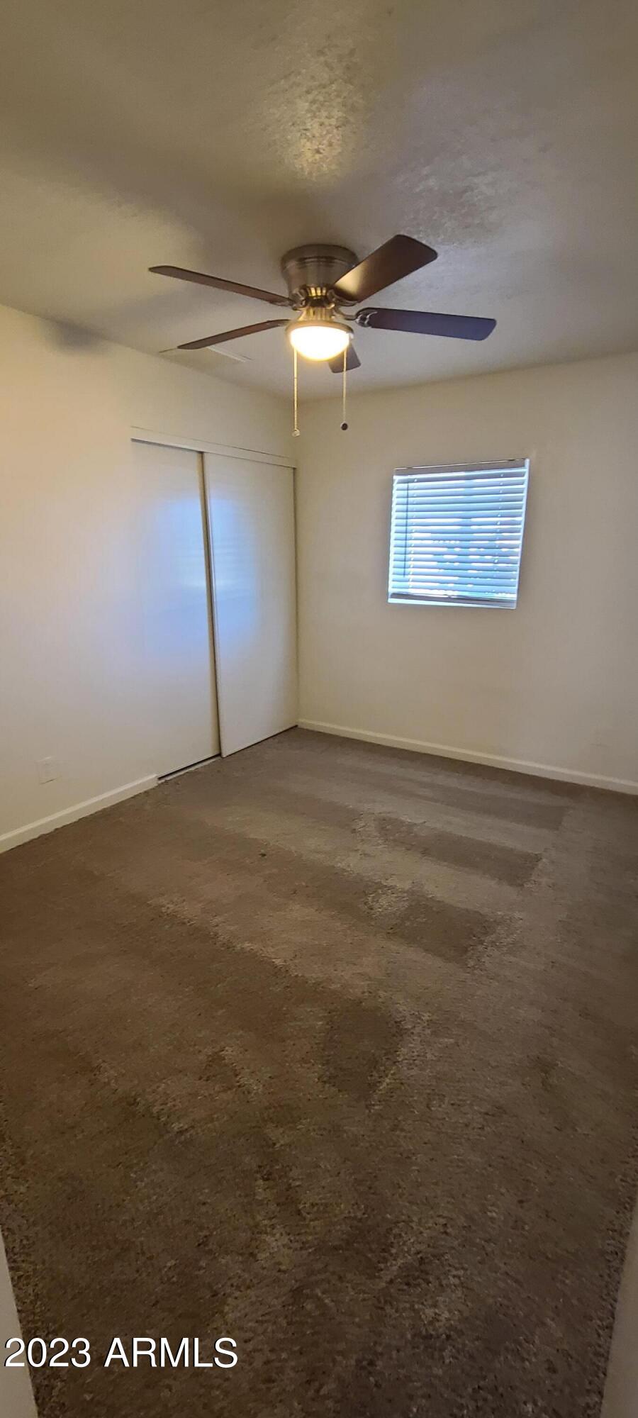 6114 West Cheery Lynn Road Phoenix, AZ 85033 - Photo 9 of 19 20221223_135906
