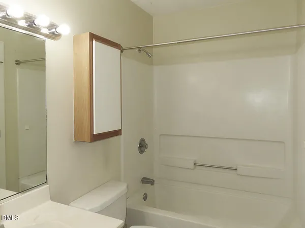 $1,550 | 400 Summerwalk Circle, Chapel Hill, NC 27517