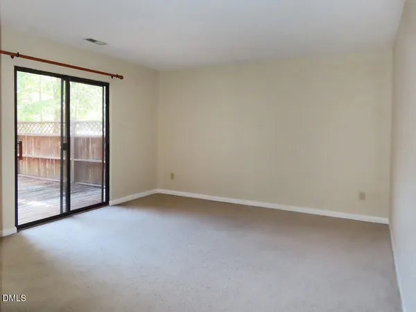 $1,550 | 400 Summerwalk Circle, Chapel Hill, NC 27517