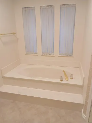 $465,000 | 2505 Copper Creek Lane, Carrollton, TX 75006