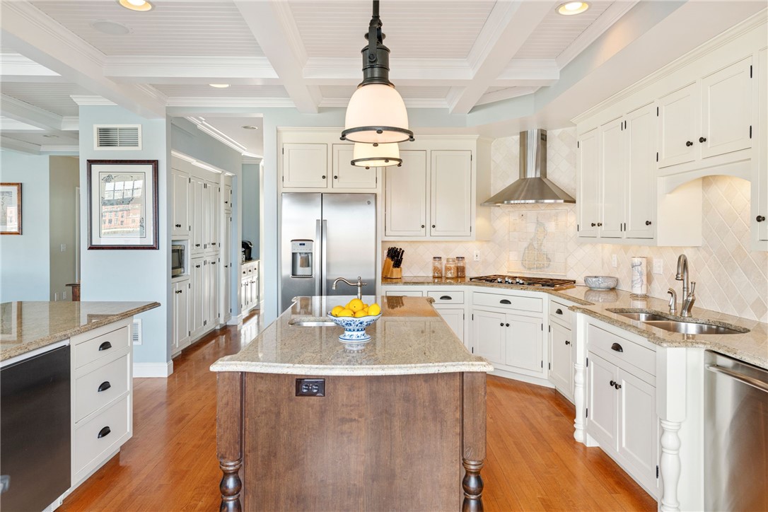 22 Tyler Point Road Barrington, RI 02806 - Photo 19 of 40