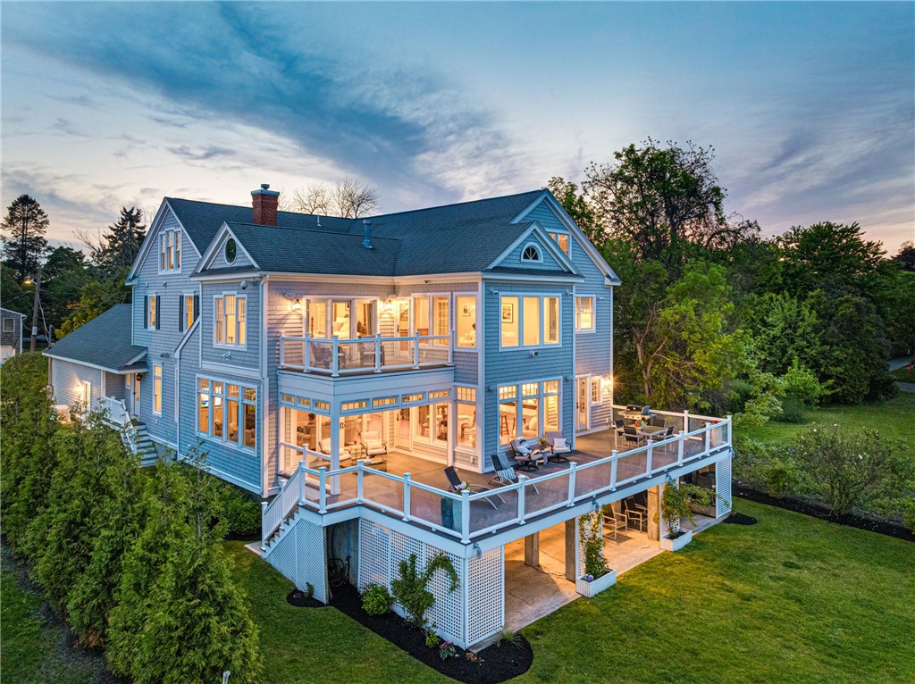 22 Tyler Point Road Barrington, RI 02806 - Photo 2 of 40